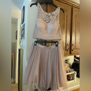 Light pink formal two piece top and skirt My Michelle brand size 11 juniors
